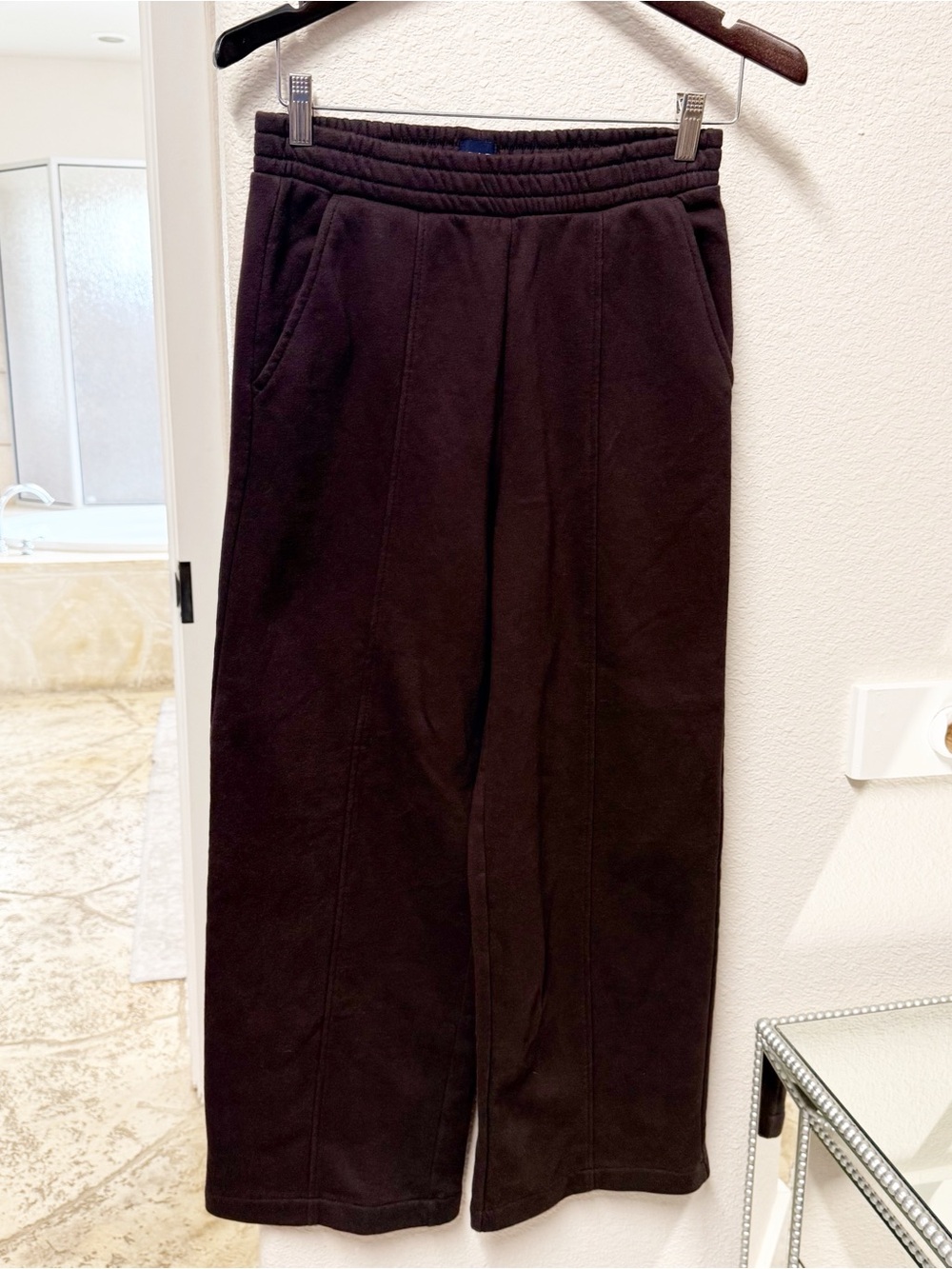 GAP Petite Elastic Waist Sweatpants Brown Small